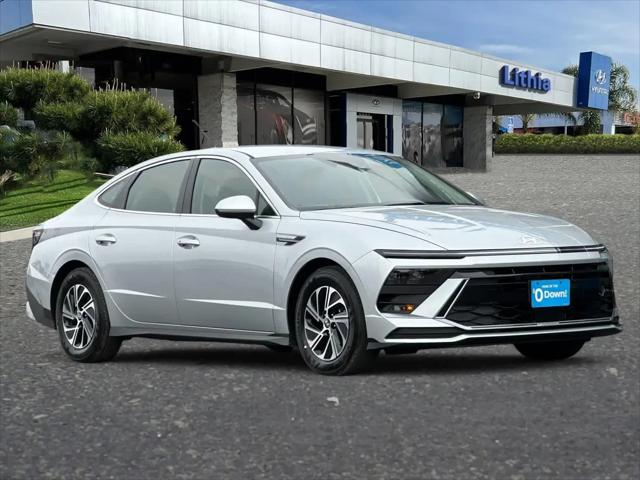 2026 Hyundai Sonata Hybrid Blue