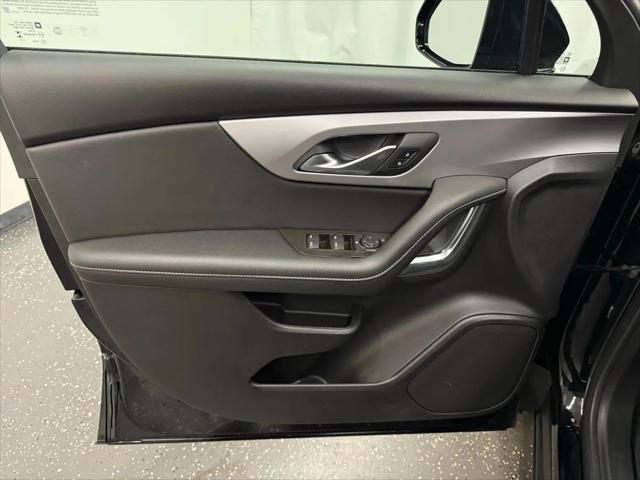 2025 Chevrolet Blazer AWD 2LT