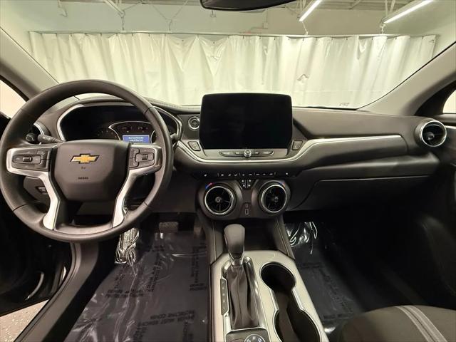 2025 Chevrolet Blazer AWD 2LT