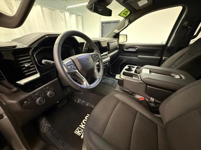 2026 Chevrolet Silverado 1500 4WD Crew Cab Short Bed RST