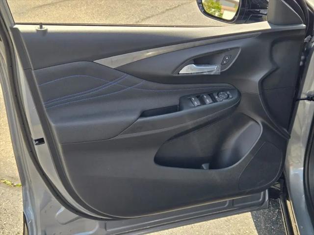 2026 Buick NV Sport Touring FWD