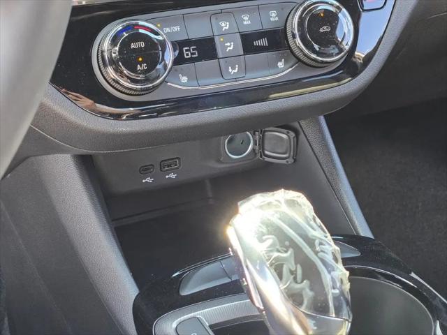 2026 Buick NV Sport Touring FWD