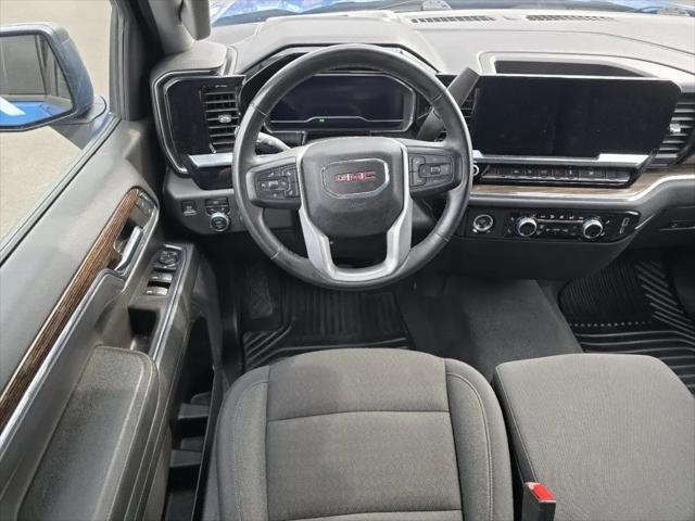 2024 GMC Sierra 1500 4WD Crew Cab Short Box Elevation with 3VL