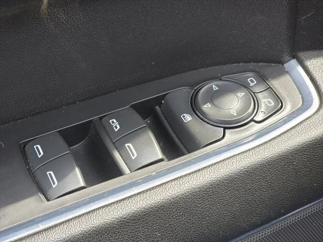 2024 GMC Sierra 1500 4WD Crew Cab Short Box Elevation with 3VL