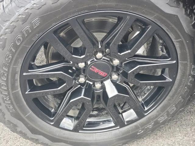 2024 GMC Sierra 1500 4WD Crew Cab Short Box Elevation with 3VL