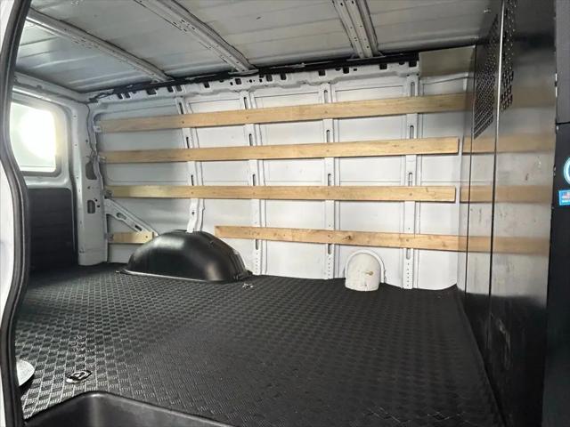 2024 GMC Savana Cargo RWD 2500 Regular Wheelbase Work Van