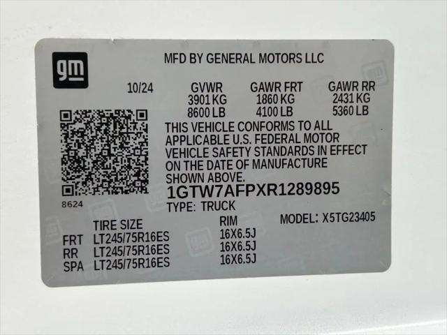 2024 GMC Savana Cargo RWD 2500 Regular Wheelbase Work Van