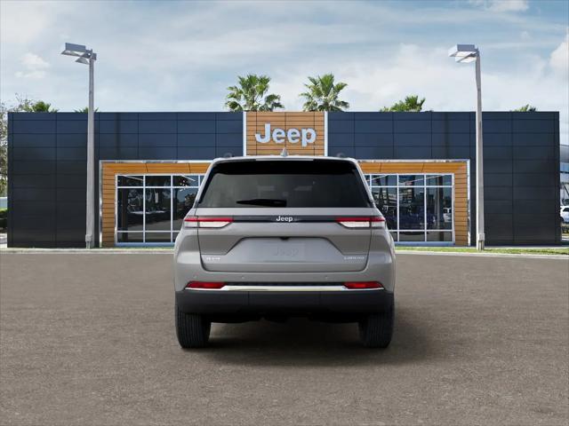 2026 Jeep Grand Cherokee Laredo 4x4
