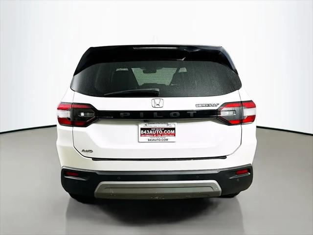 2023 Honda Pilot AWD EX-L 8 Passenger