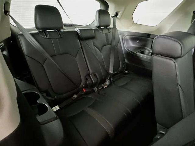 2023 Honda Pilot AWD EX-L 8 Passenger