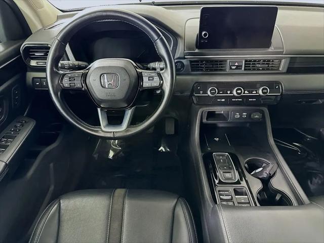 2023 Honda Pilot AWD EX-L 8 Passenger