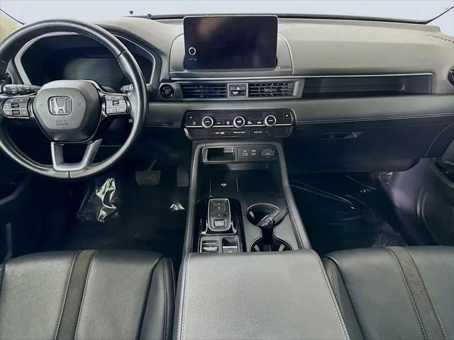 2023 Honda Pilot AWD EX-L 8 Passenger