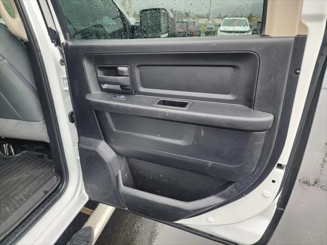 2018 Ram 3500 Tradesman Crew Cab 4x4 8' Box