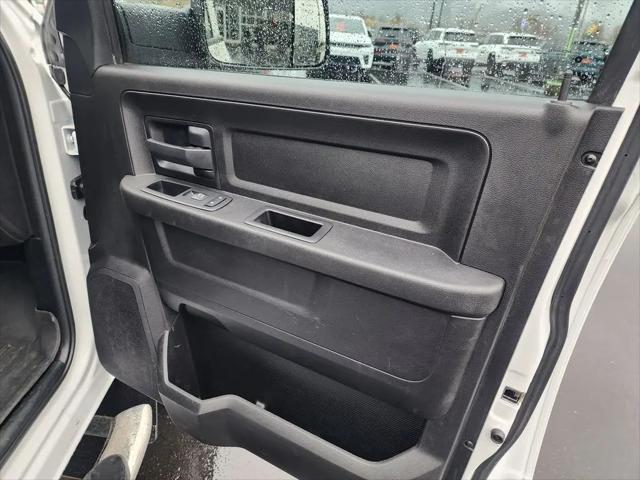 2018 Ram 3500 Tradesman Crew Cab 4x4 8' Box