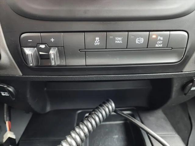 2018 Ram 3500 Tradesman Crew Cab 4x4 8' Box