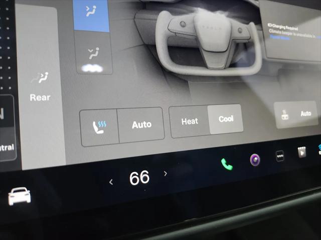 2023 Tesla Model X Standard Range