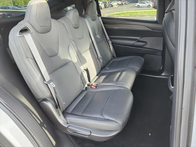2023 Tesla Model X Standard Range