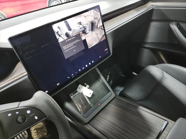 2023 Tesla Model X Standard Range