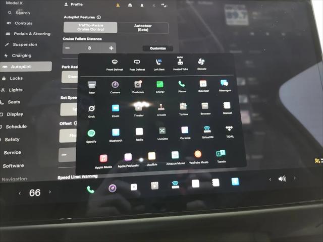 2023 Tesla Model X Standard Range