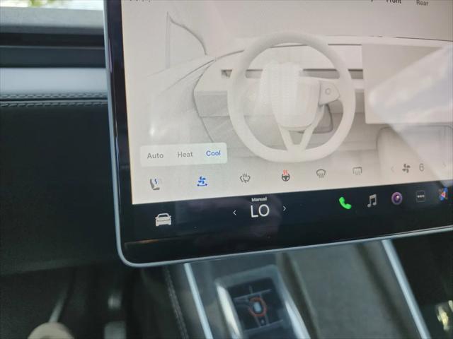 2026 Tesla Model Y Premium Rear-Wheel Drive