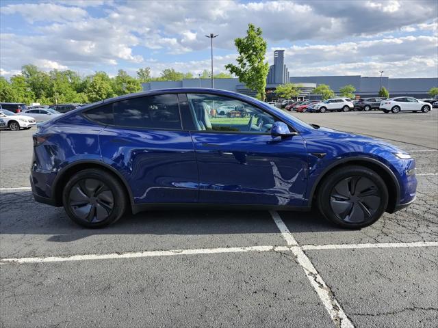 2026 Tesla Model Y Premium Rear-Wheel Drive