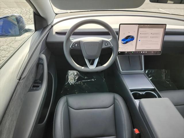 2026 Tesla Model Y Premium Rear-Wheel Drive