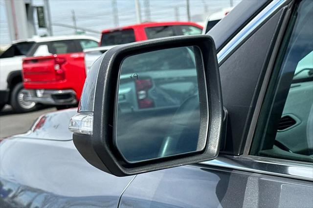 2022 GMC Acadia AWD SLE