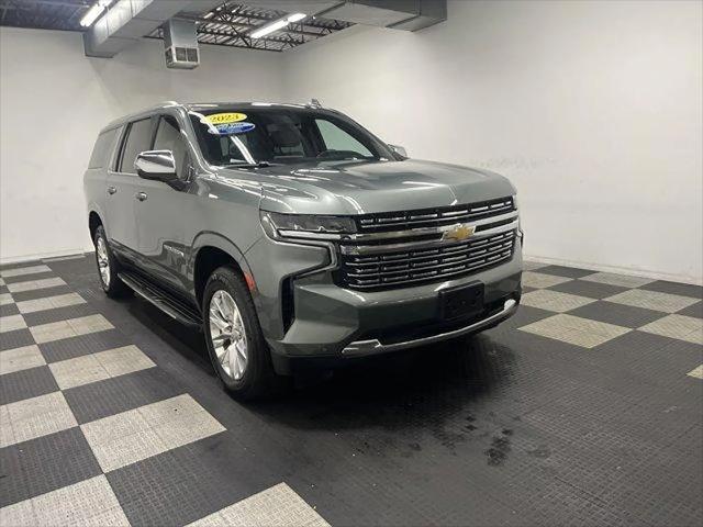 2023 Chevrolet Suburban 4WD Premier