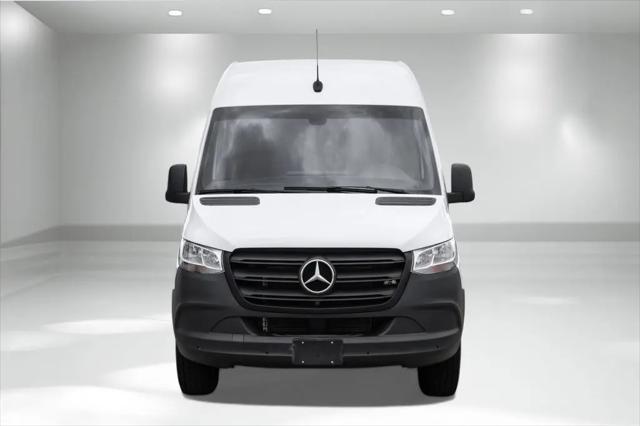 2023 Mercedes-Benz Sprinter 2500 Standard Roof 4-Cyl Diesel HO