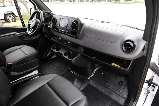 2023 Mercedes-Benz Sprinter 2500 Standard Roof 4-Cyl Diesel HO