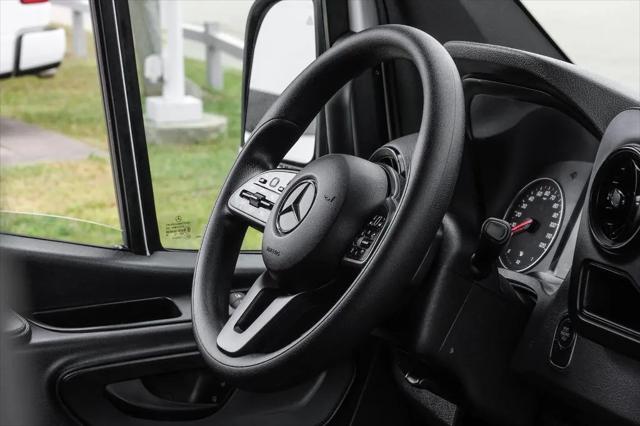 2023 Mercedes-Benz Sprinter 2500 Standard Roof 4-Cyl Diesel HO