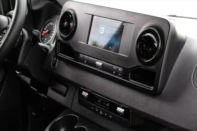 2023 Mercedes-Benz Sprinter 2500 Standard Roof 4-Cyl Diesel HO