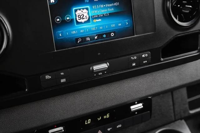 2023 Mercedes-Benz Sprinter 2500 Standard Roof 4-Cyl Diesel HO