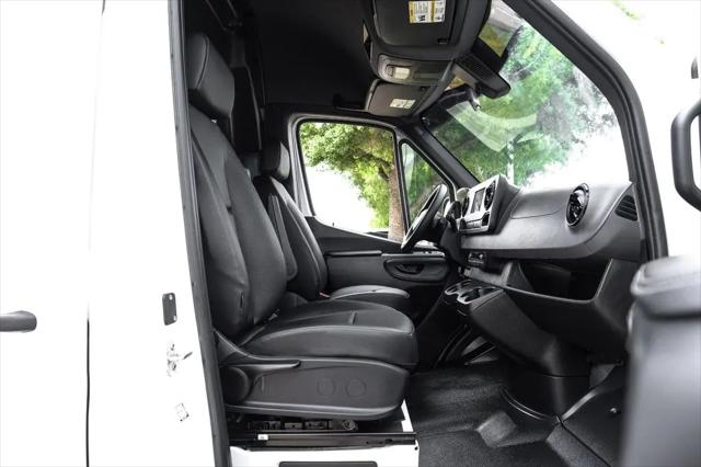 2023 Mercedes-Benz Sprinter 2500 Standard Roof 4-Cyl Diesel HO