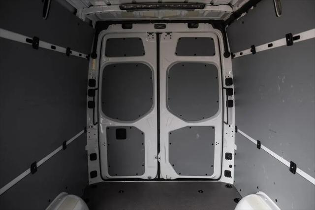 2023 Mercedes-Benz Sprinter 2500 Standard Roof 4-Cyl Diesel HO