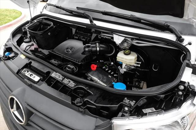 2023 Mercedes-Benz Sprinter 2500 Standard Roof 4-Cyl Diesel HO