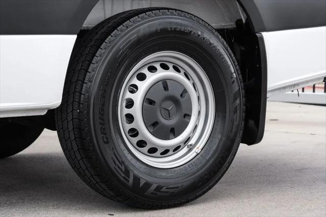 2023 Mercedes-Benz Sprinter 2500 Standard Roof 4-Cyl Diesel HO