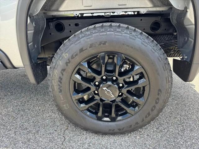 2026 Chevrolet Silverado 2500HD Crew Cab, Standard Bed, WT, 4WD