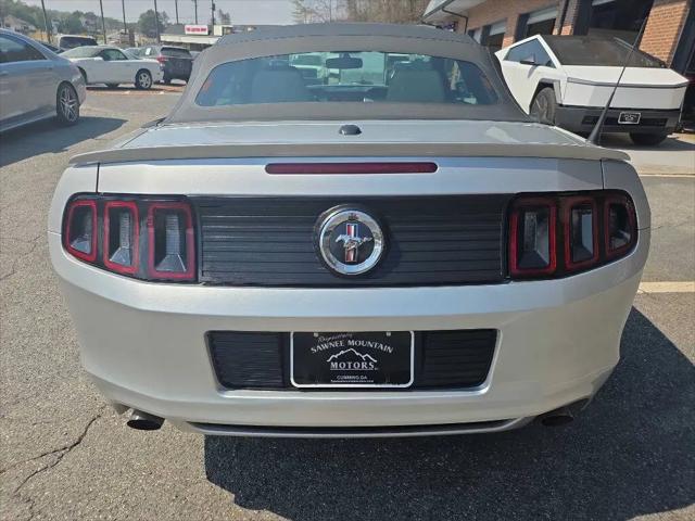 2014 Ford Mustang V6 Premium