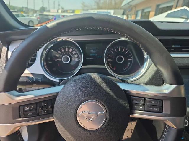 2014 Ford Mustang V6 Premium
