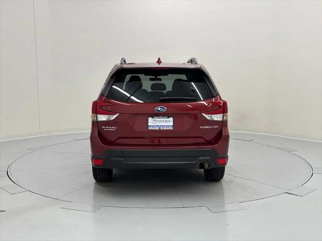 2022 Subaru Forester Premium