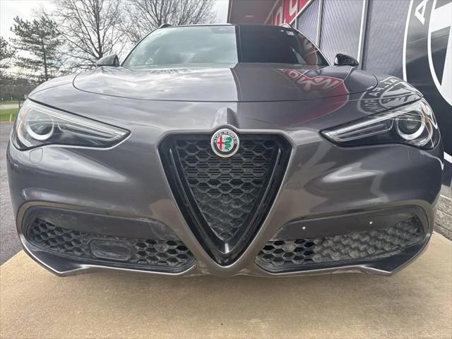 2022 Alfa Romeo Stelvio Veloce Ti AWD