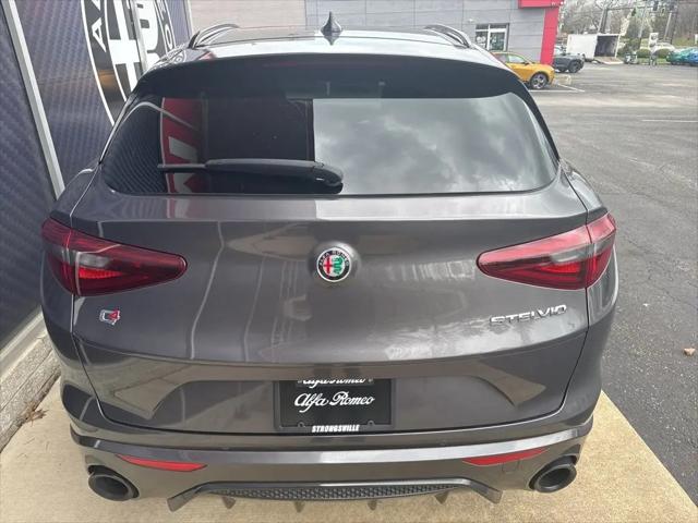 2022 Alfa Romeo Stelvio Veloce Ti AWD