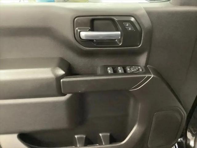 2023 Chevrolet Silverado 1500 4WD Crew Cab Standard Bed WT