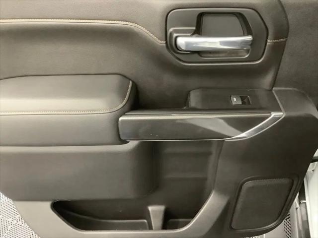 2022 GMC Sierra 1500 Limited 4WD Crew Cab Short Box AT4