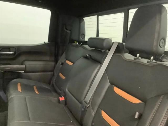 2022 GMC Sierra 1500 Limited 4WD Crew Cab Short Box AT4