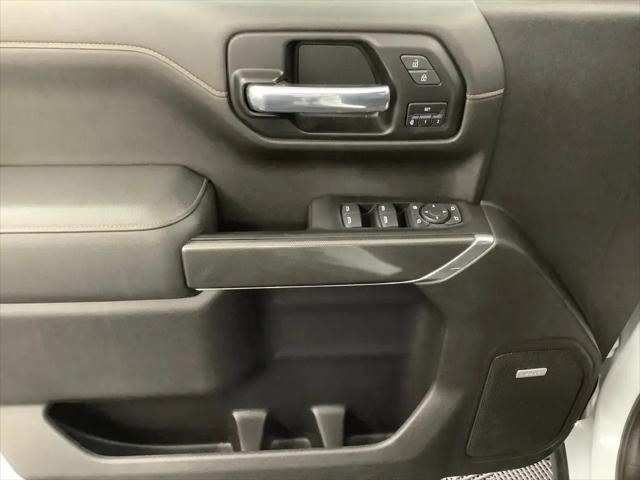 2022 GMC Sierra 1500 Limited 4WD Crew Cab Short Box AT4