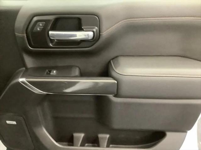 2022 GMC Sierra 1500 Limited 4WD Crew Cab Short Box AT4