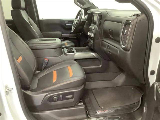2022 GMC Sierra 1500 Limited 4WD Crew Cab Short Box AT4