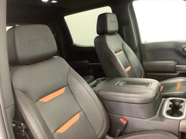 2022 GMC Sierra 1500 Limited 4WD Crew Cab Short Box AT4